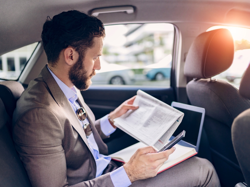 A Day in the Life of a Fractional CEO: Balancing Strategy, People, and Real Impact